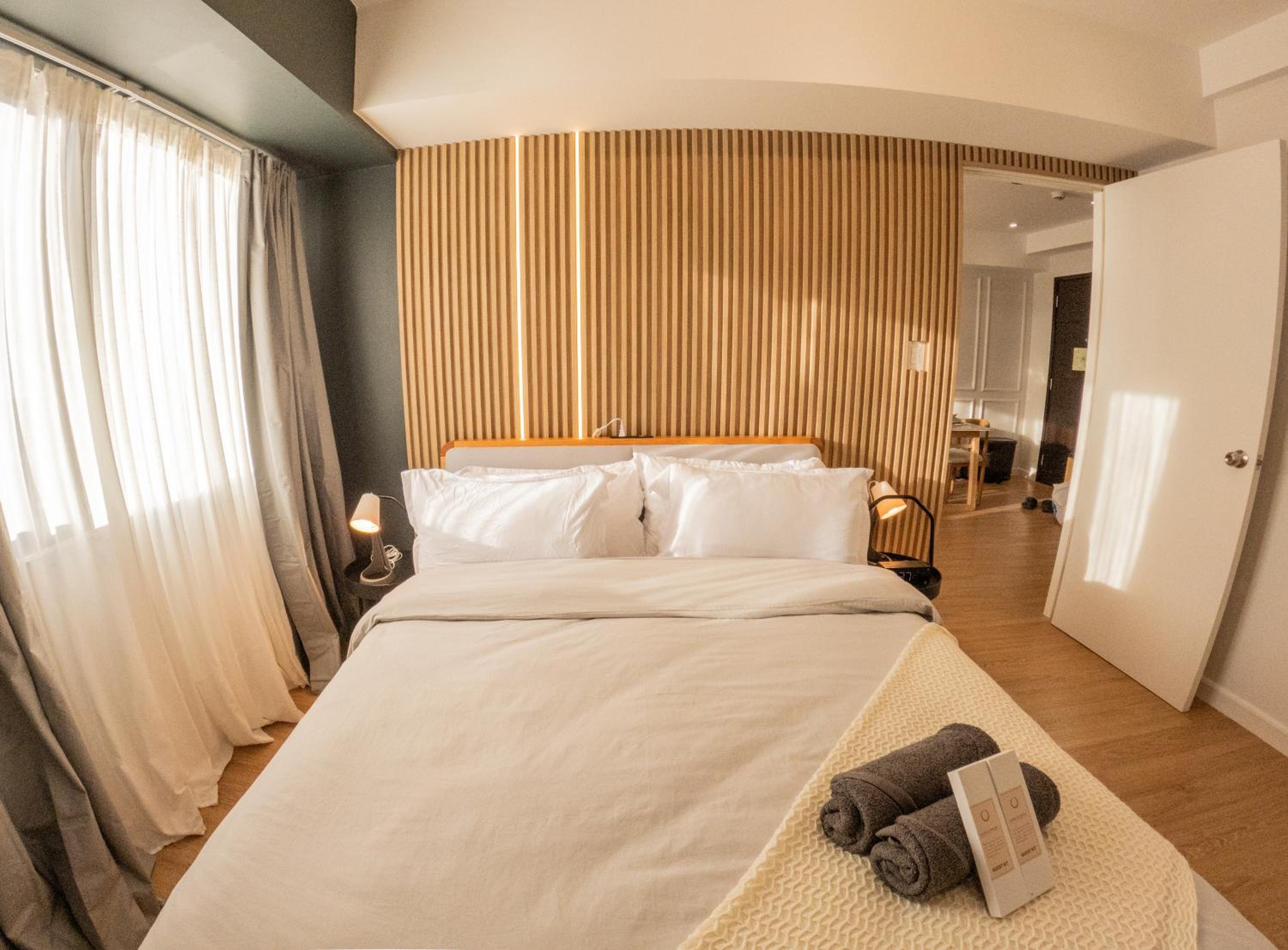 The Cabin Tagaytay City by John Morales