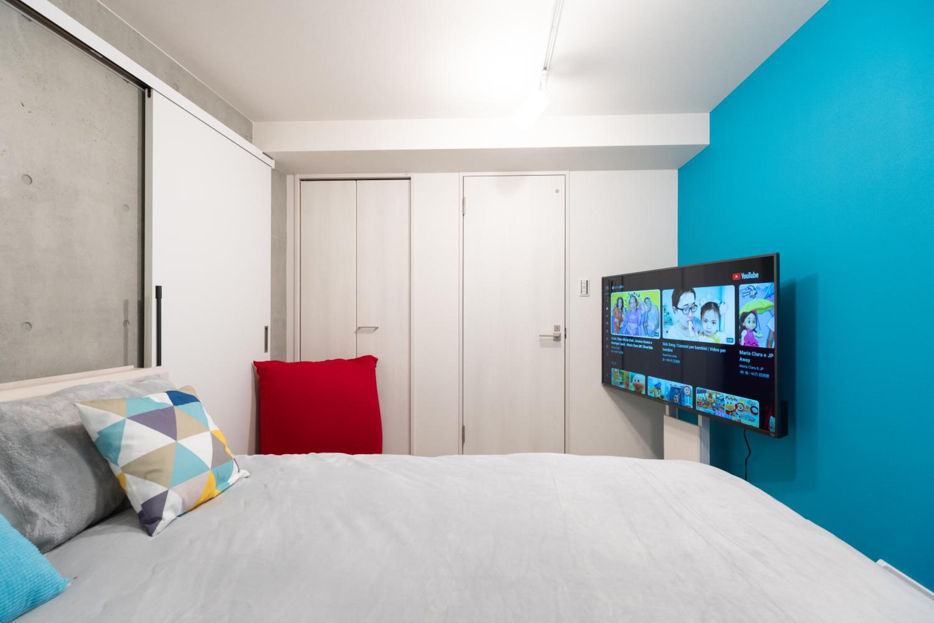 Caesar House Connecting Room 201and202