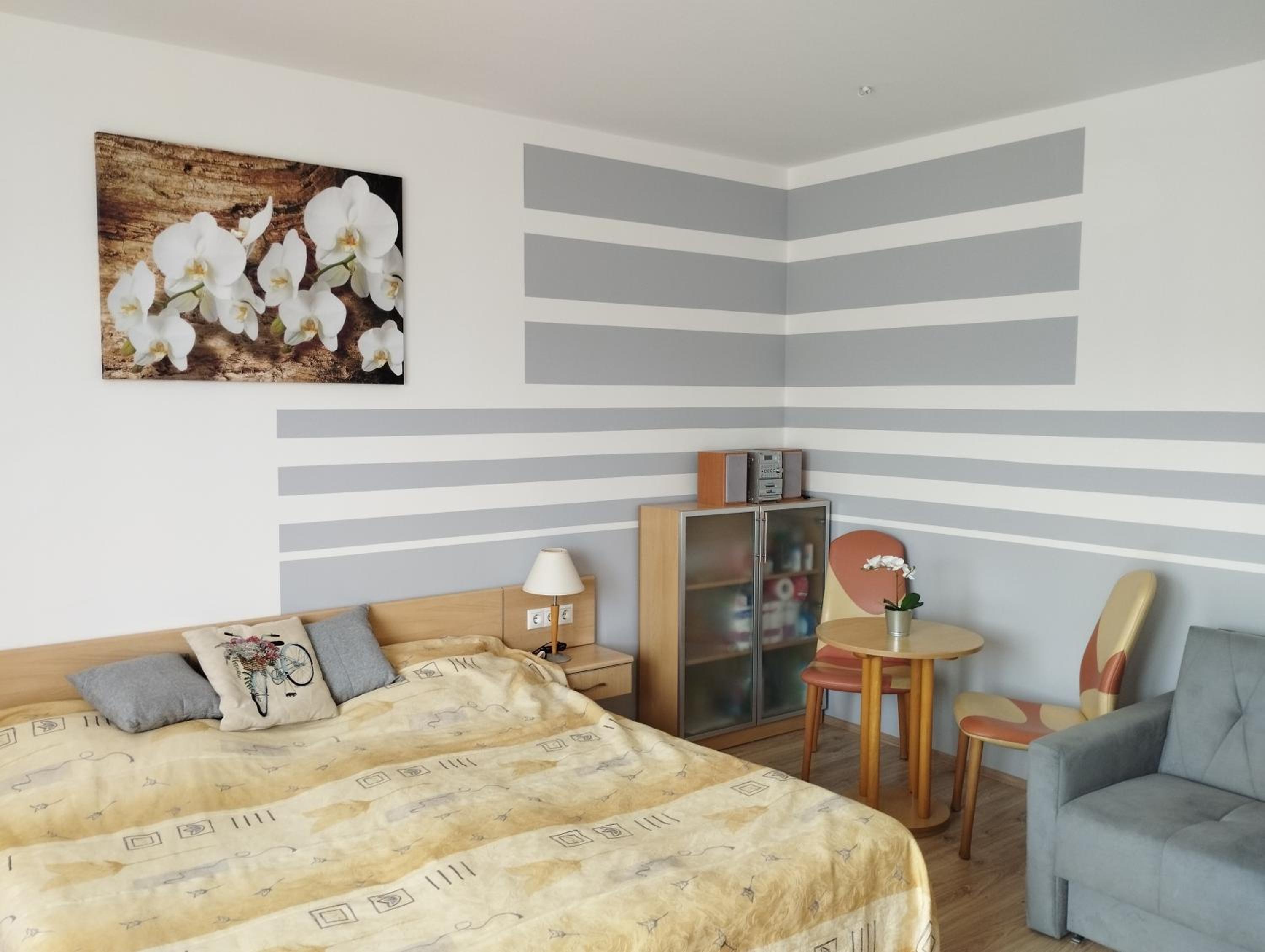 NYUGALOM APARTMAN