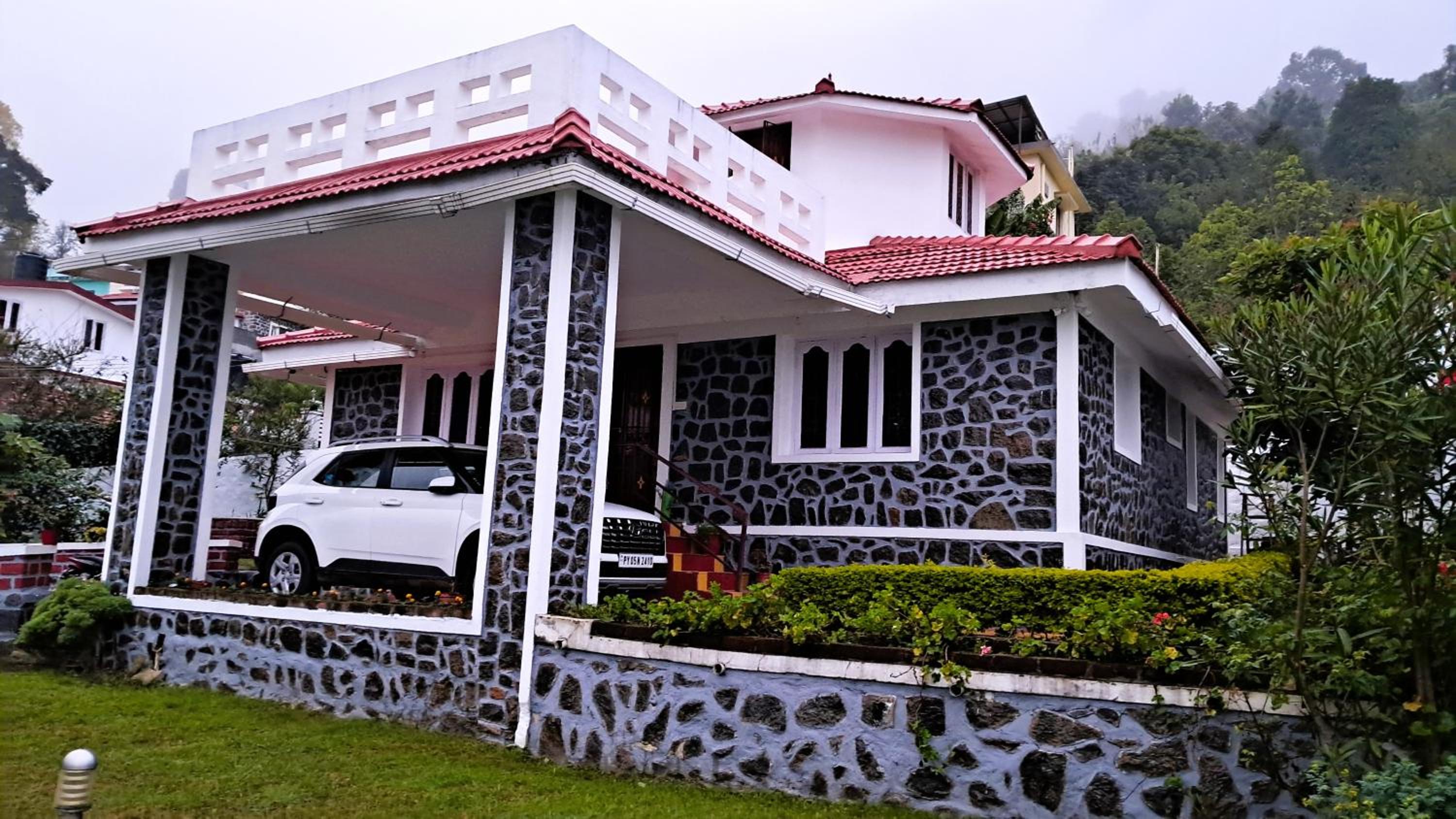 iSTAYS - Kodai Villa view 3