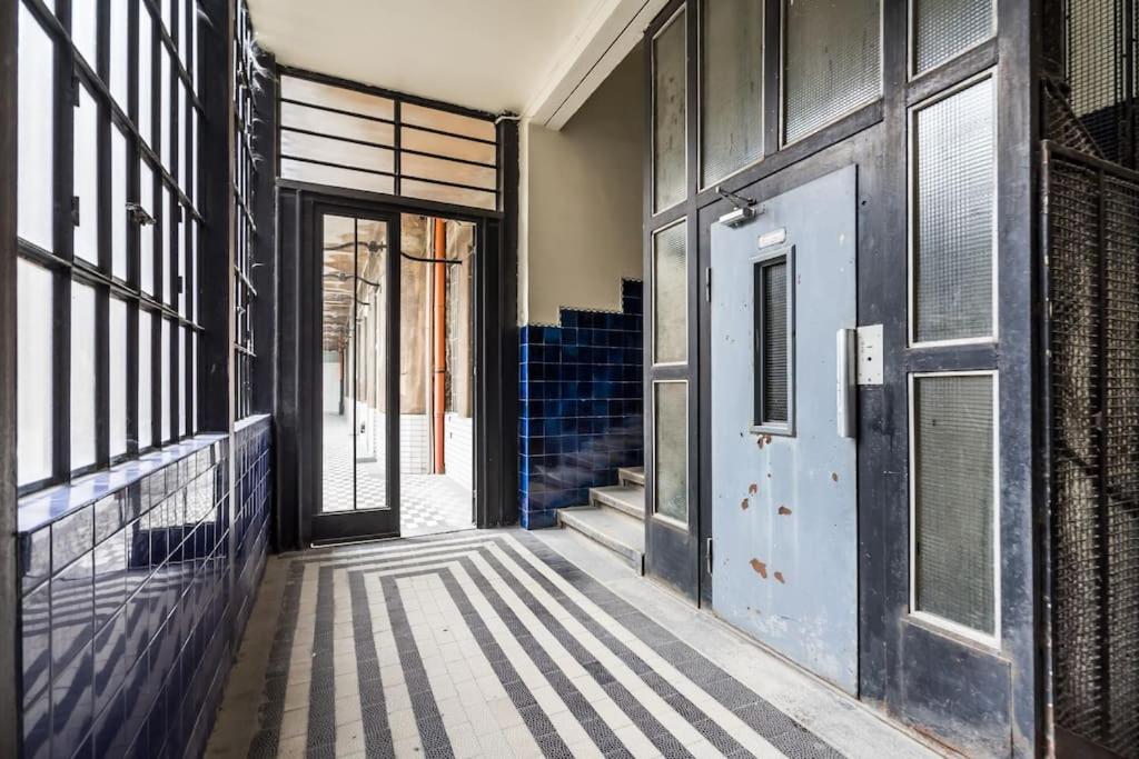 Vibrant arty home in central Budapest view 2