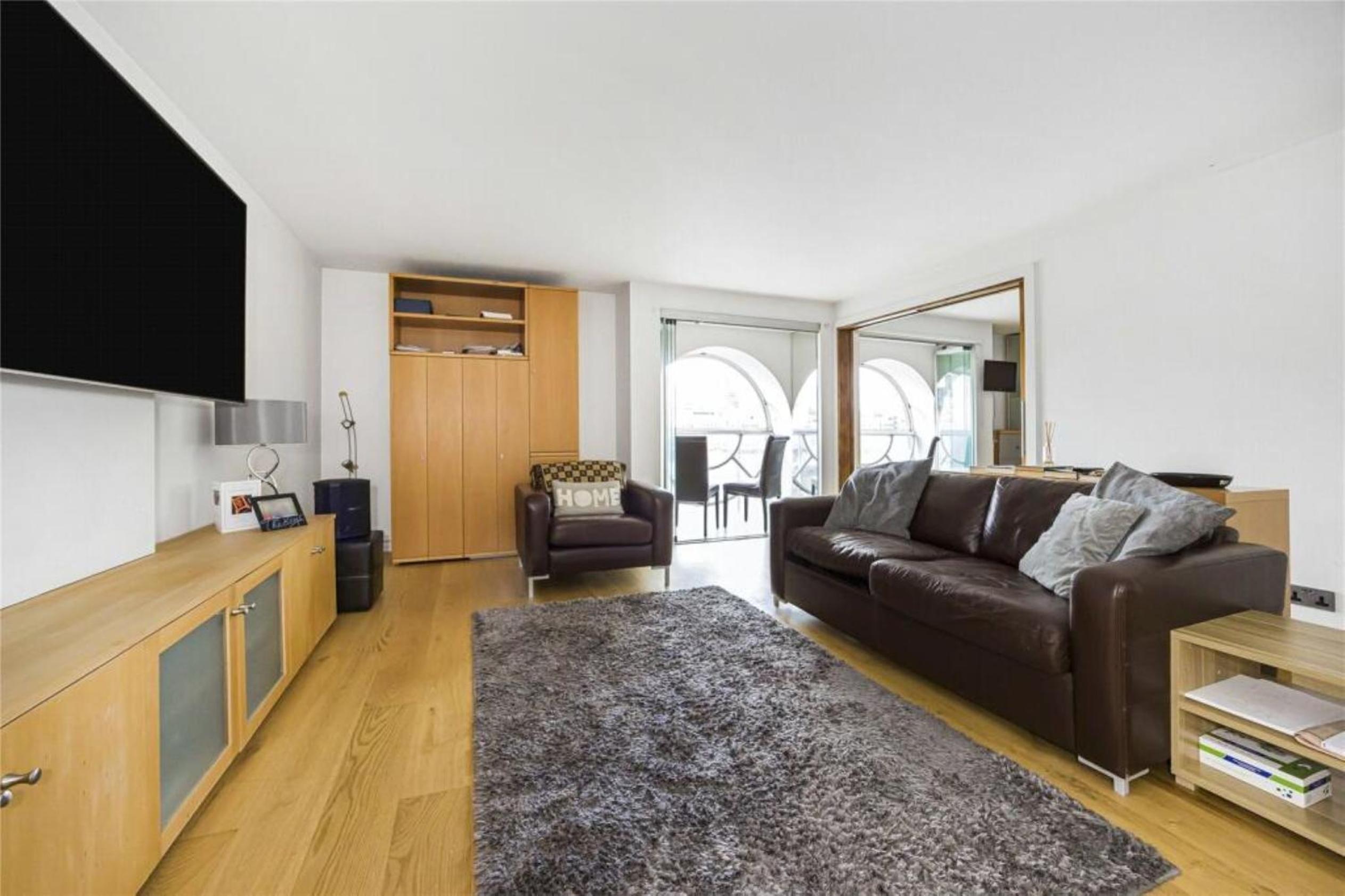 Subpenthouse sleeps 6, Stunning views of Tower Bridge!