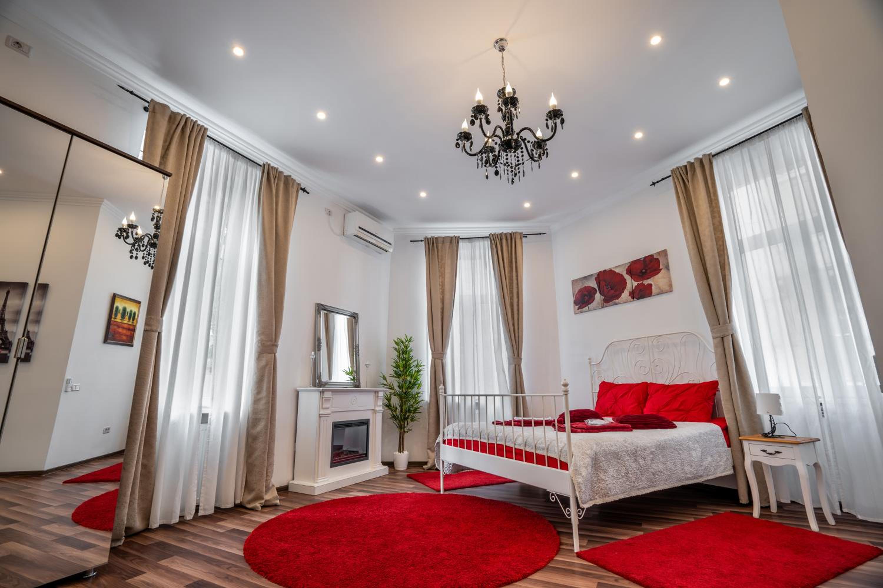 Downtown Central University Apartament - CAL1