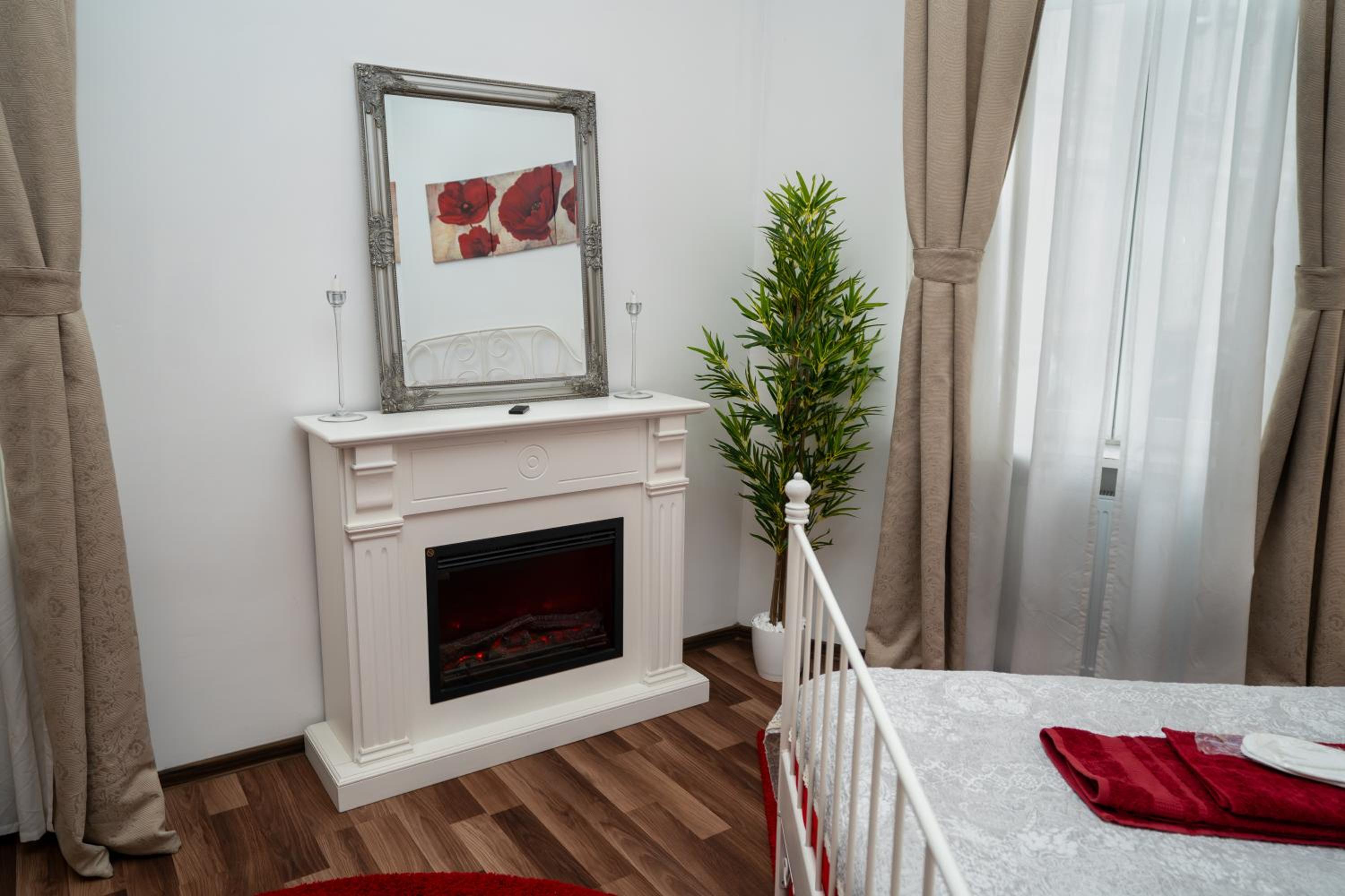 Downtown Central University Apartament - CAL1