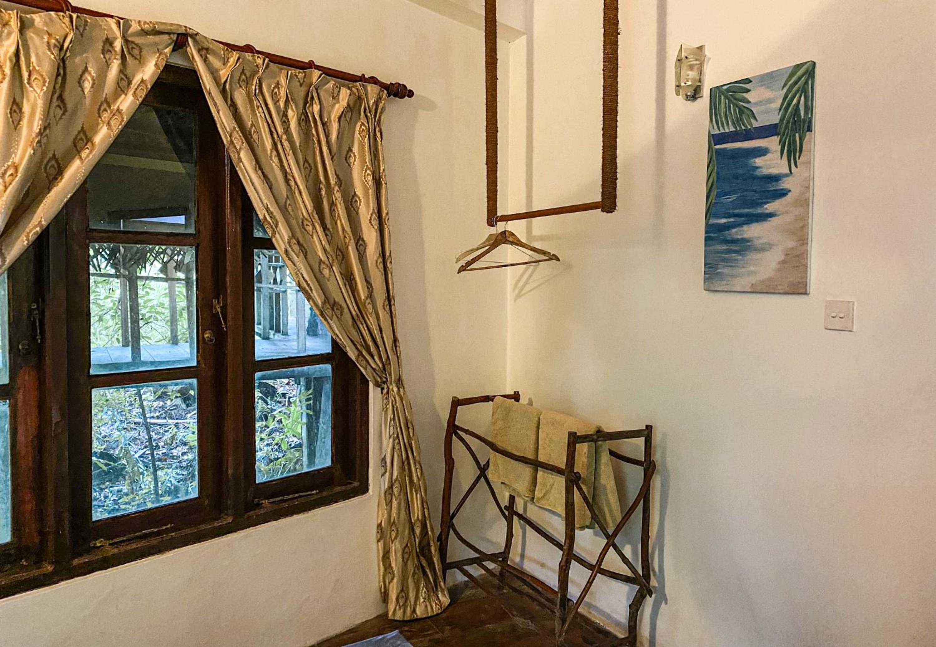 Seasons Four Eco Friendly Cabana MATARA view 2