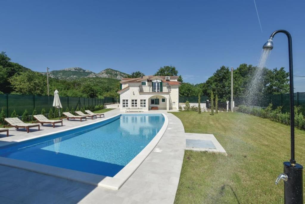 Villa Dalmatia Escape