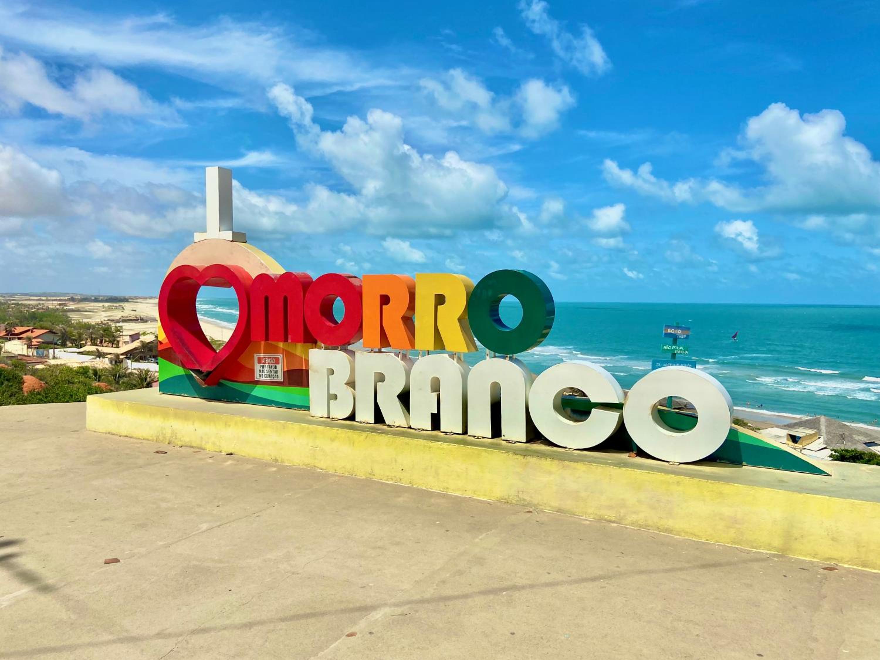 Ap da Tia Fê no paraíso da Praia de Morro Branco