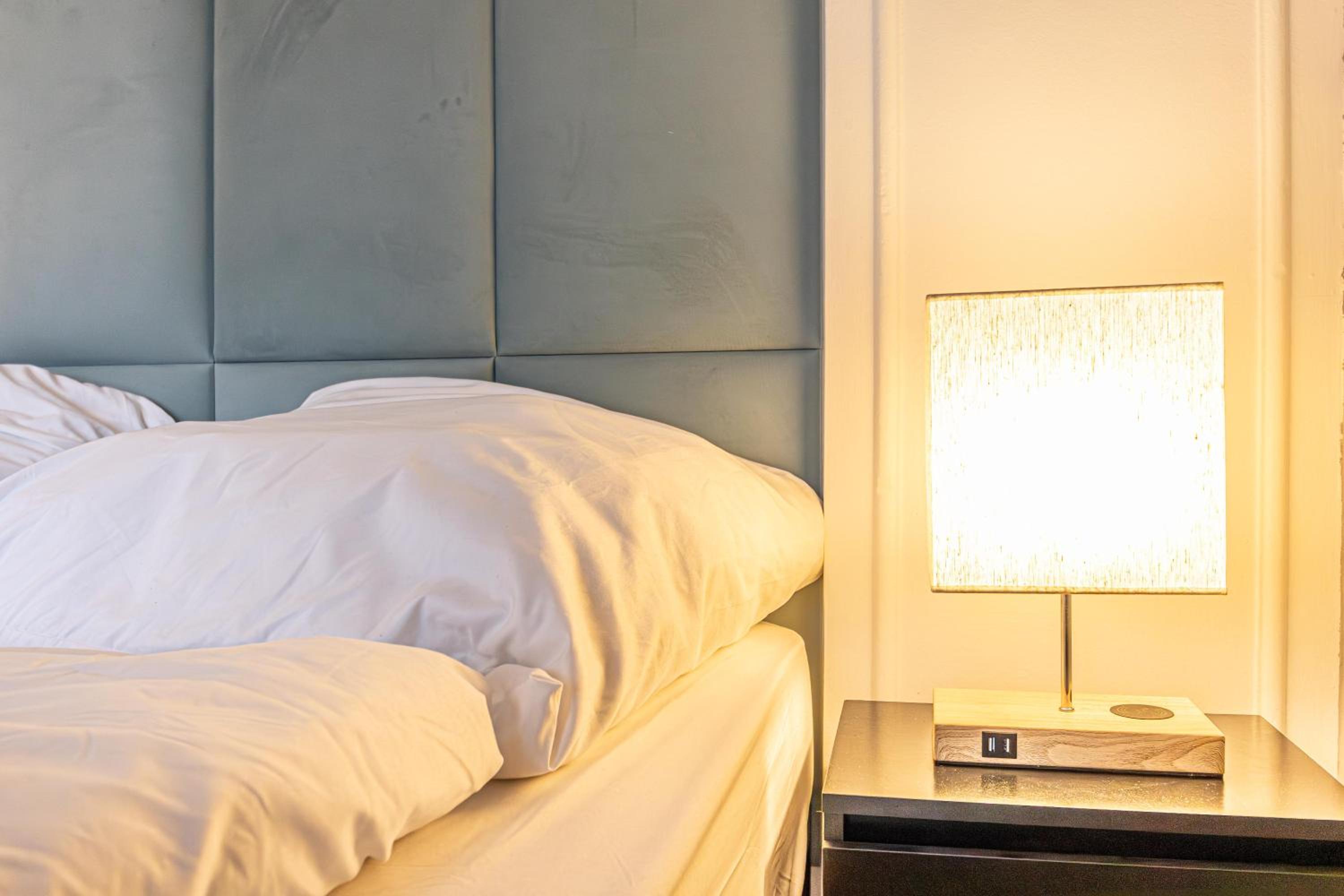 Enjoy The Danube and Prater Stern from Our 1BR Gem