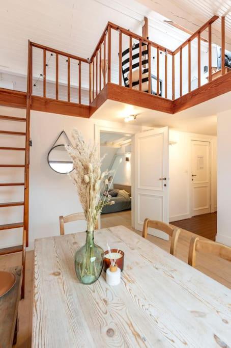 Cosy Penthouse in city center