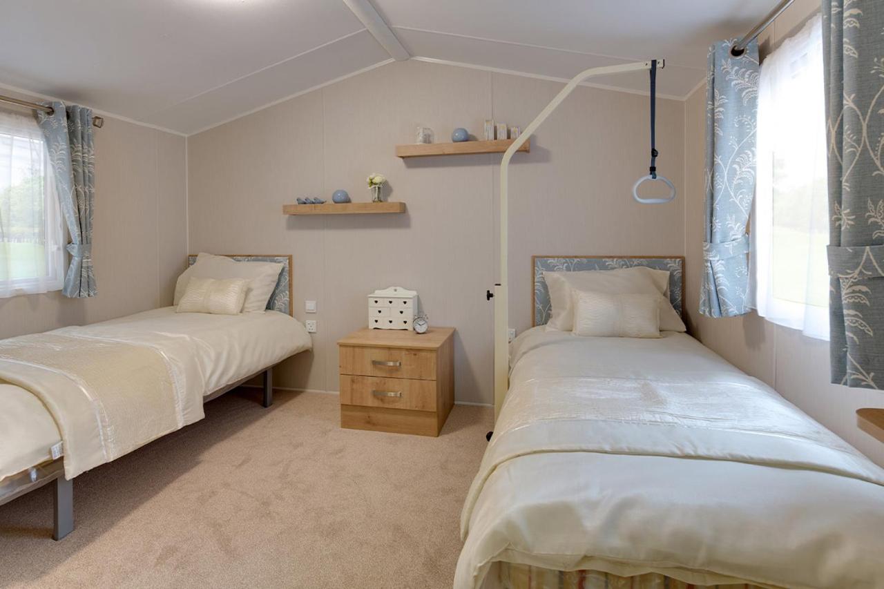 Mersea Island by Away Resorts, 사진 79