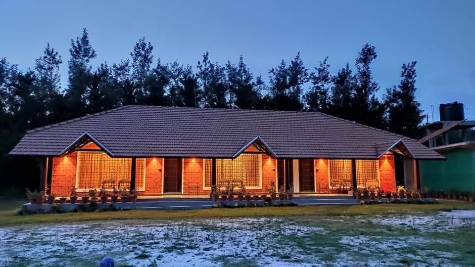 Lakeview guest house and Estate view 5
