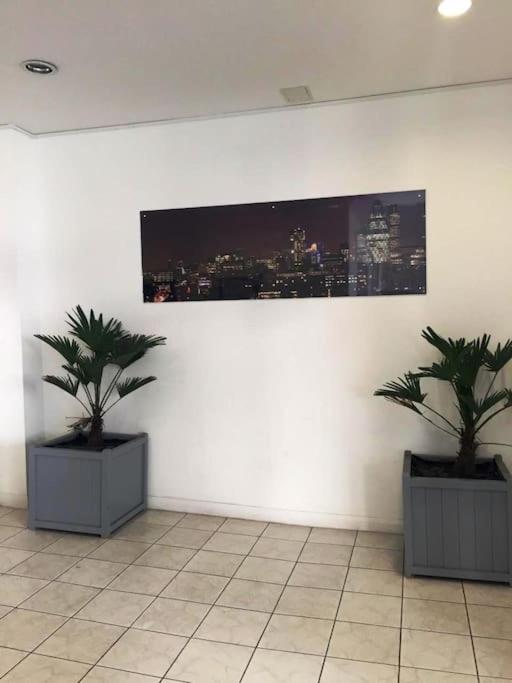 1 Bedroom Flat near Excel, O2, Canary Wharf - London