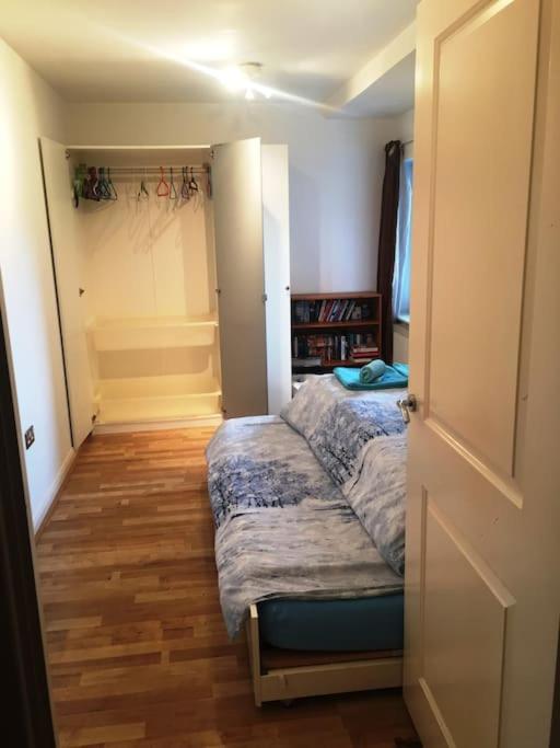 1 Bedroom Flat near Excel, O2, Canary Wharf - London