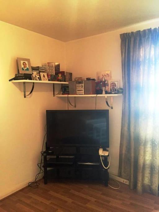 1 Bedroom Flat near Excel, O2, Canary Wharf - London