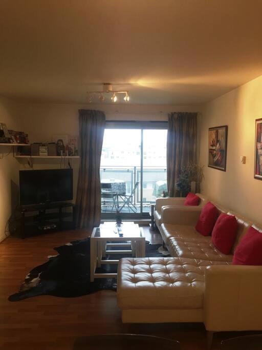 1 Bedroom Flat near Excel, O2, Canary Wharf - London