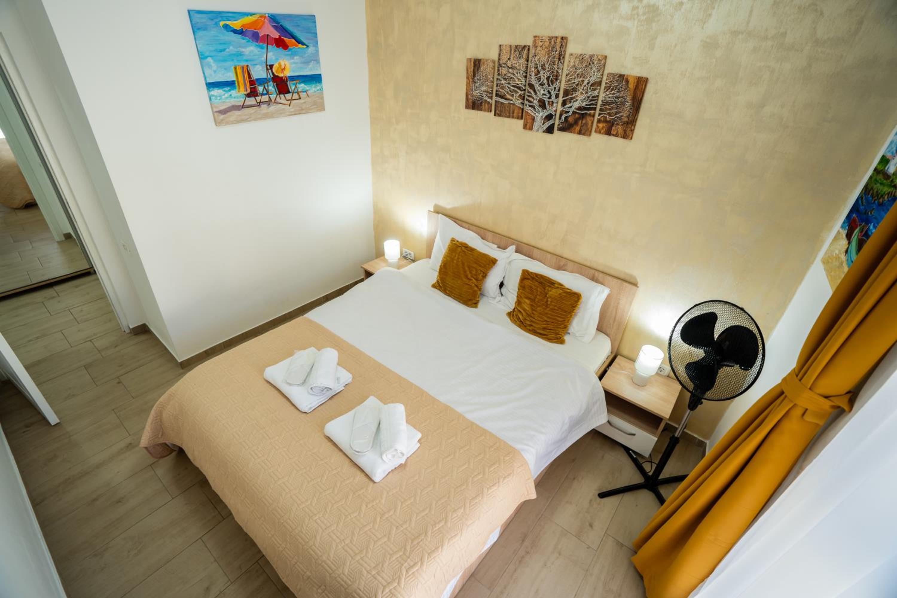 Cismigiu Downtown Apartments - POP3 view 3