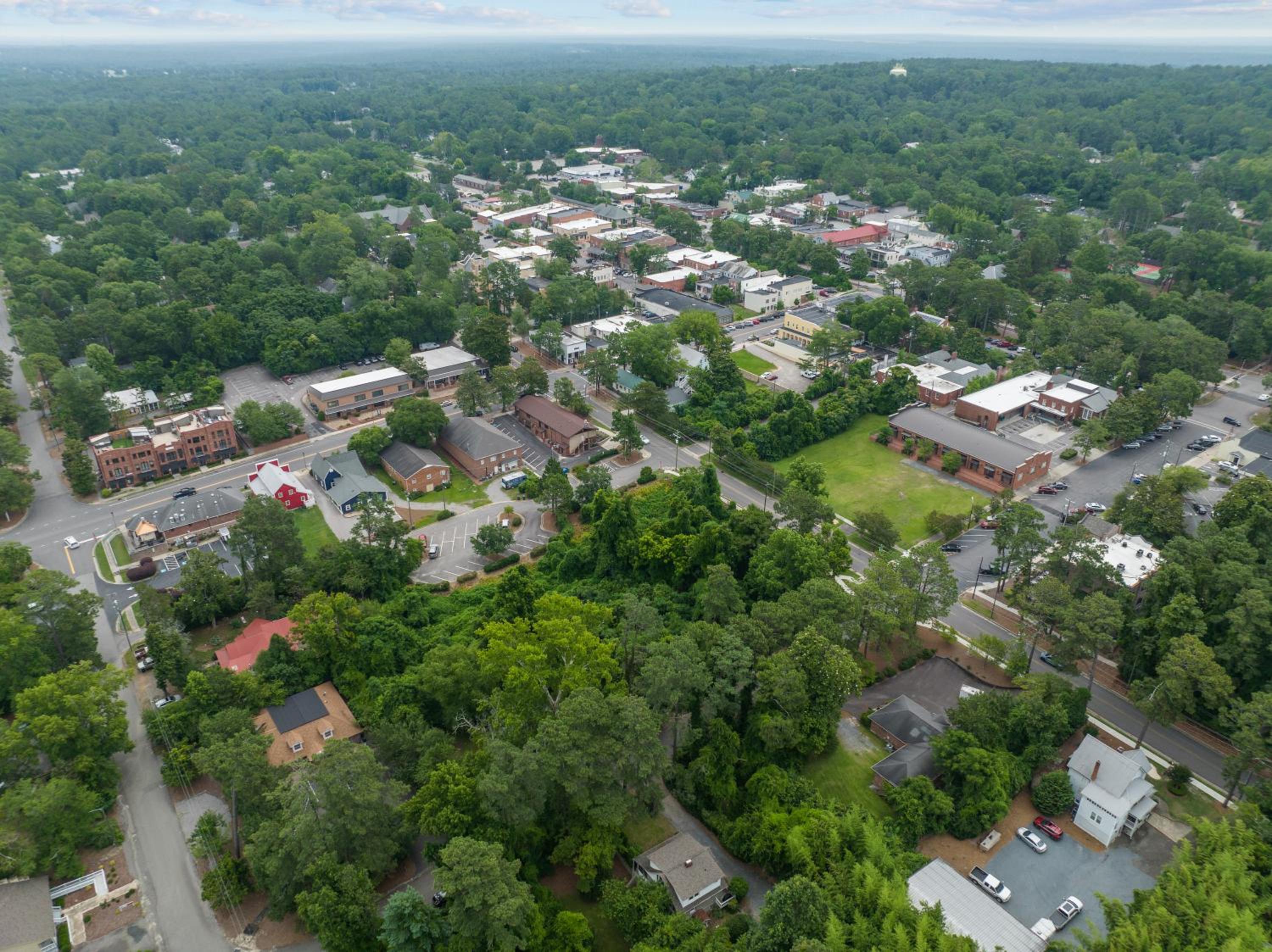 Historic Hidden Gem - Downtown Southern Pines