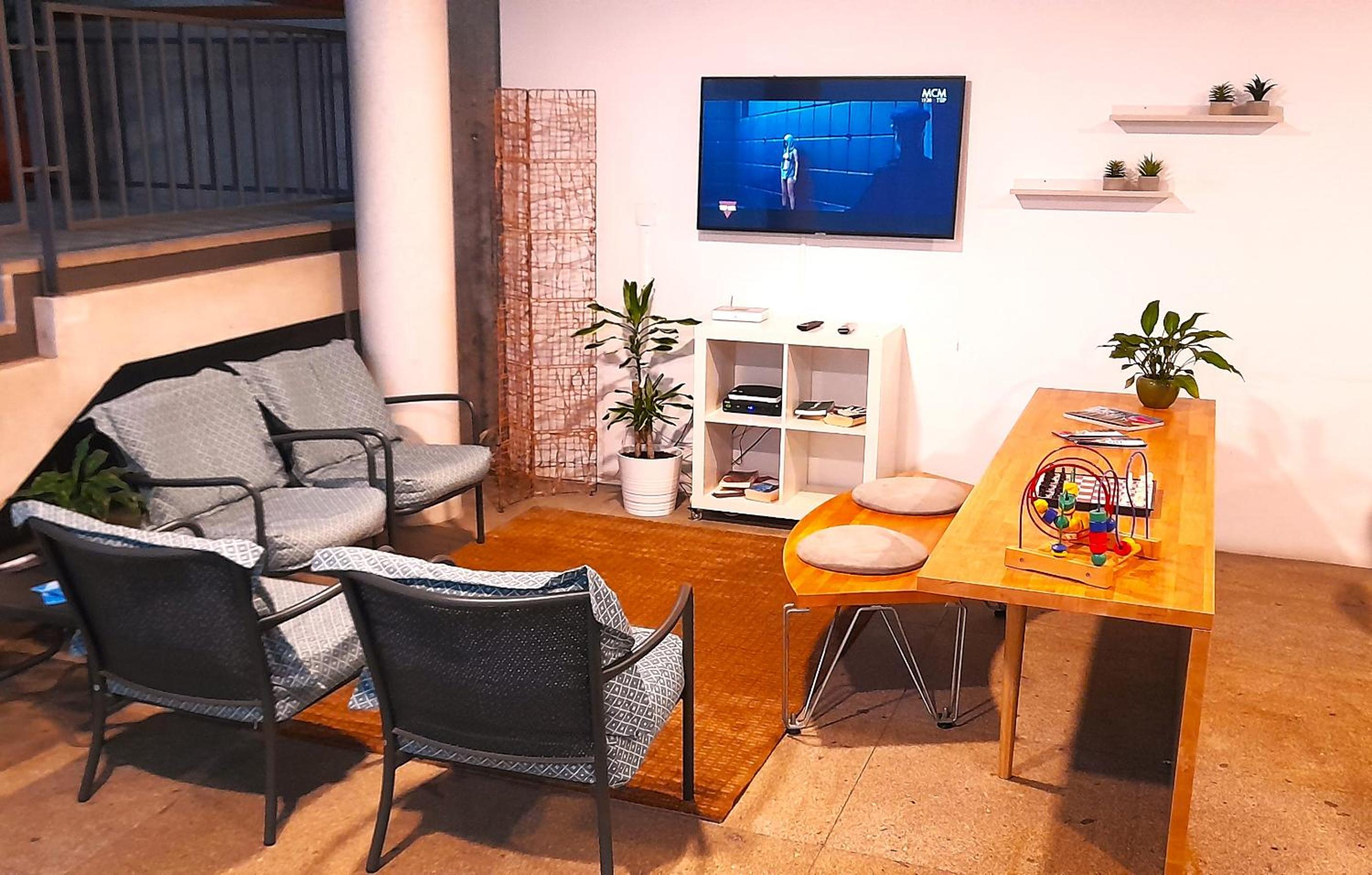 lounge