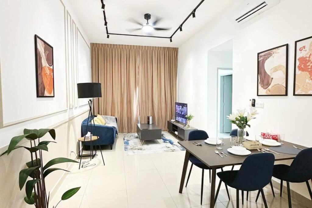 Seaview Amber Cove In Melaka Town photo 1