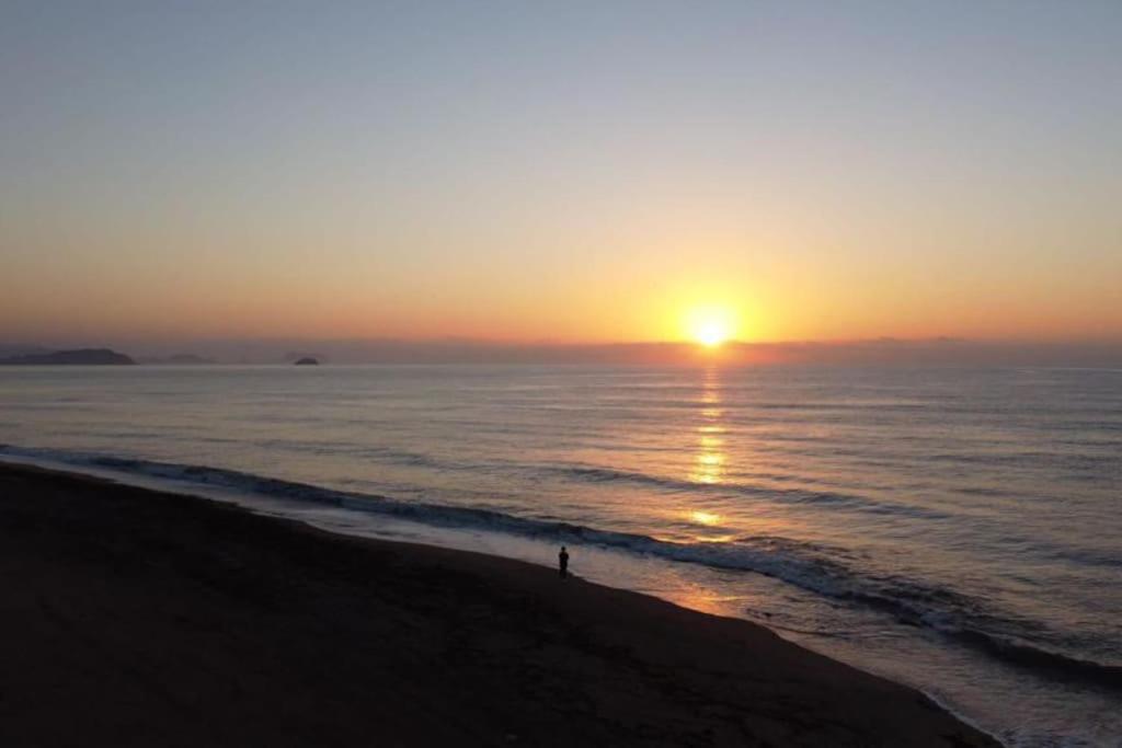 Apartamento en Marina Beach con vistas al mar