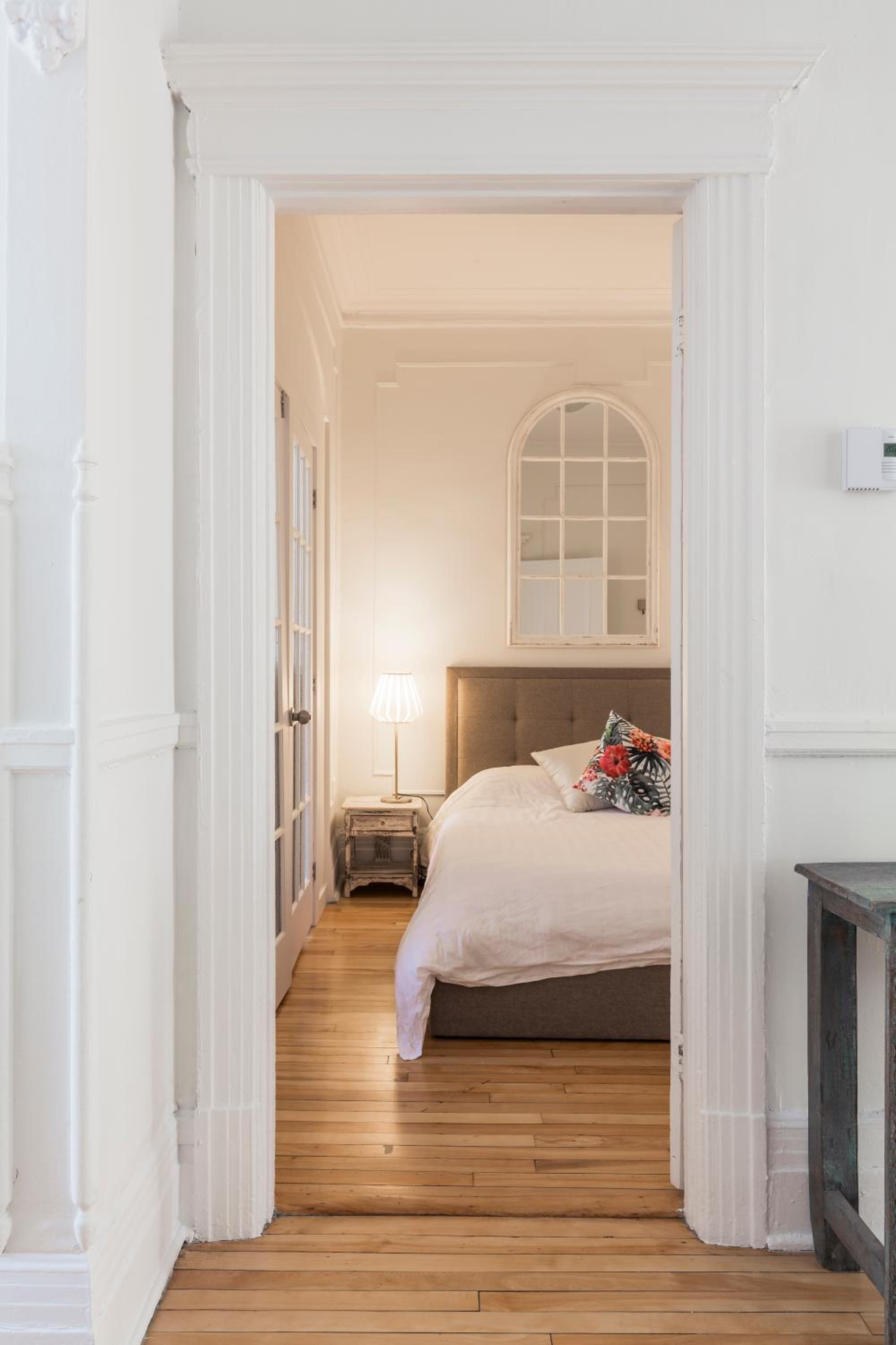 MTLVacationRentals -The Chic Laurier