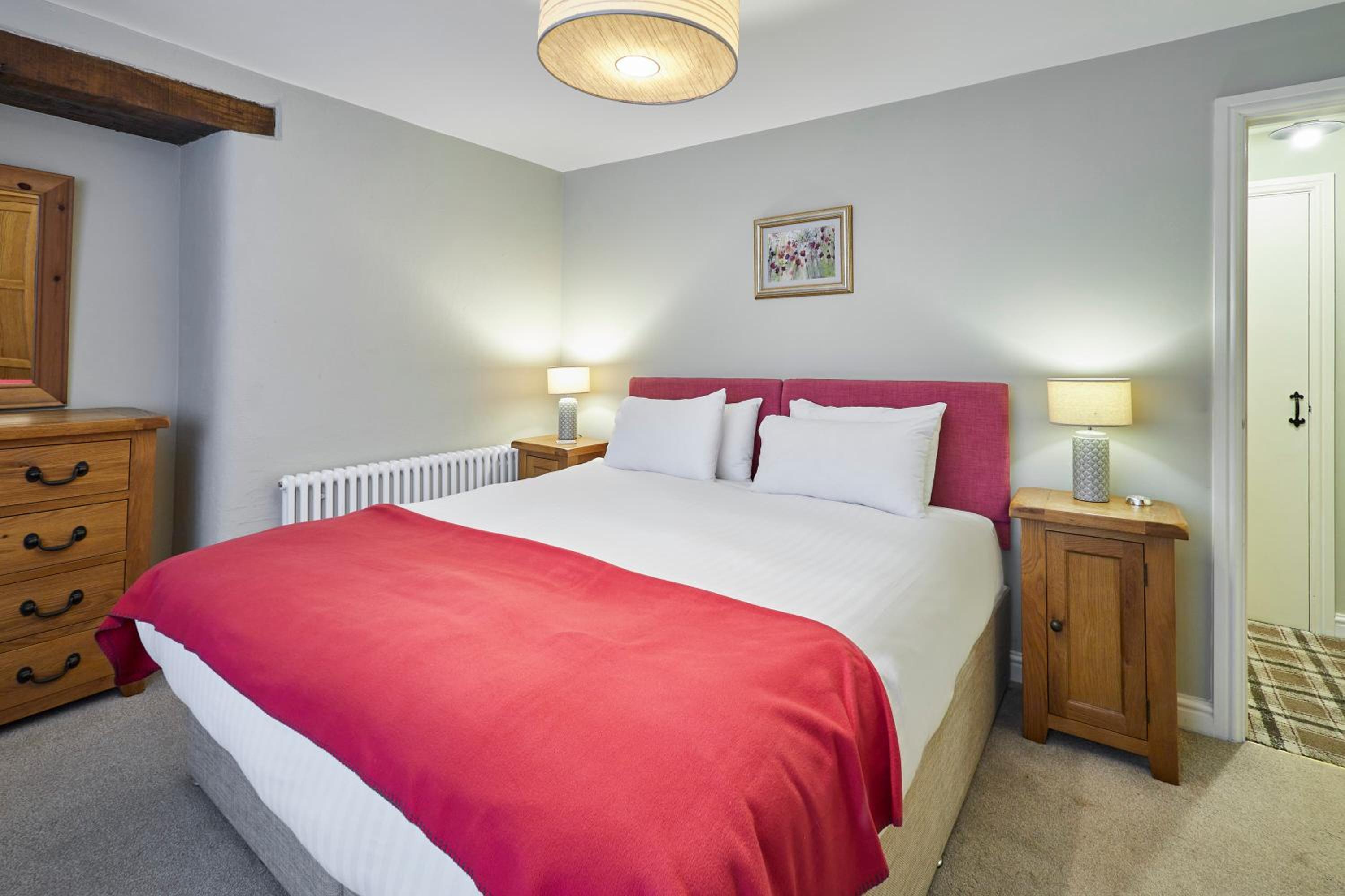 Host & Stay - Tithe Barn Cottages view 4