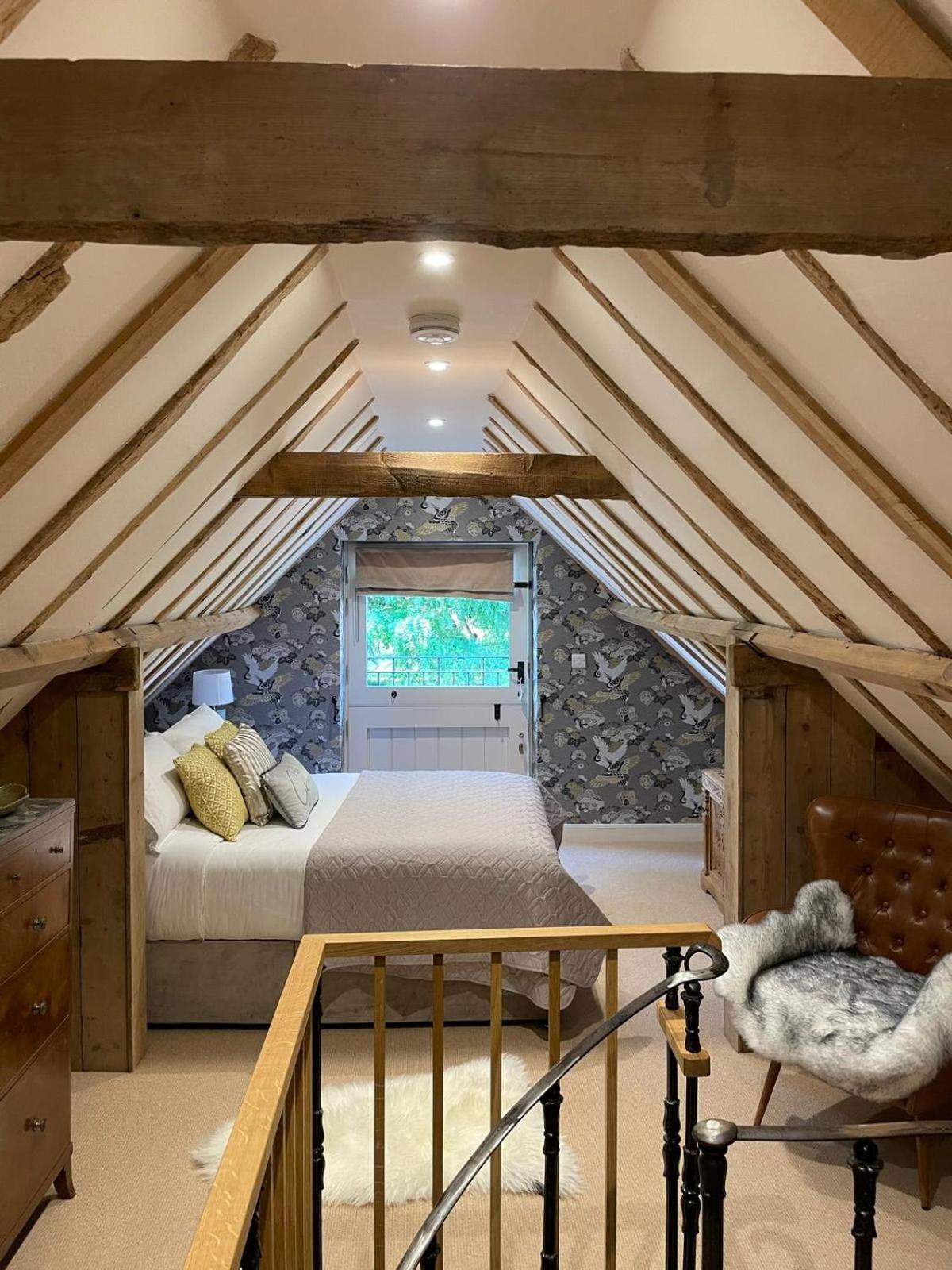 The Manor Pen