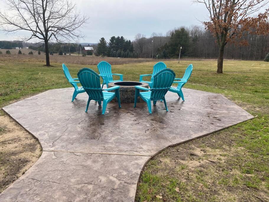 Cozy Country Home Near Boyne City and Boyne Mt