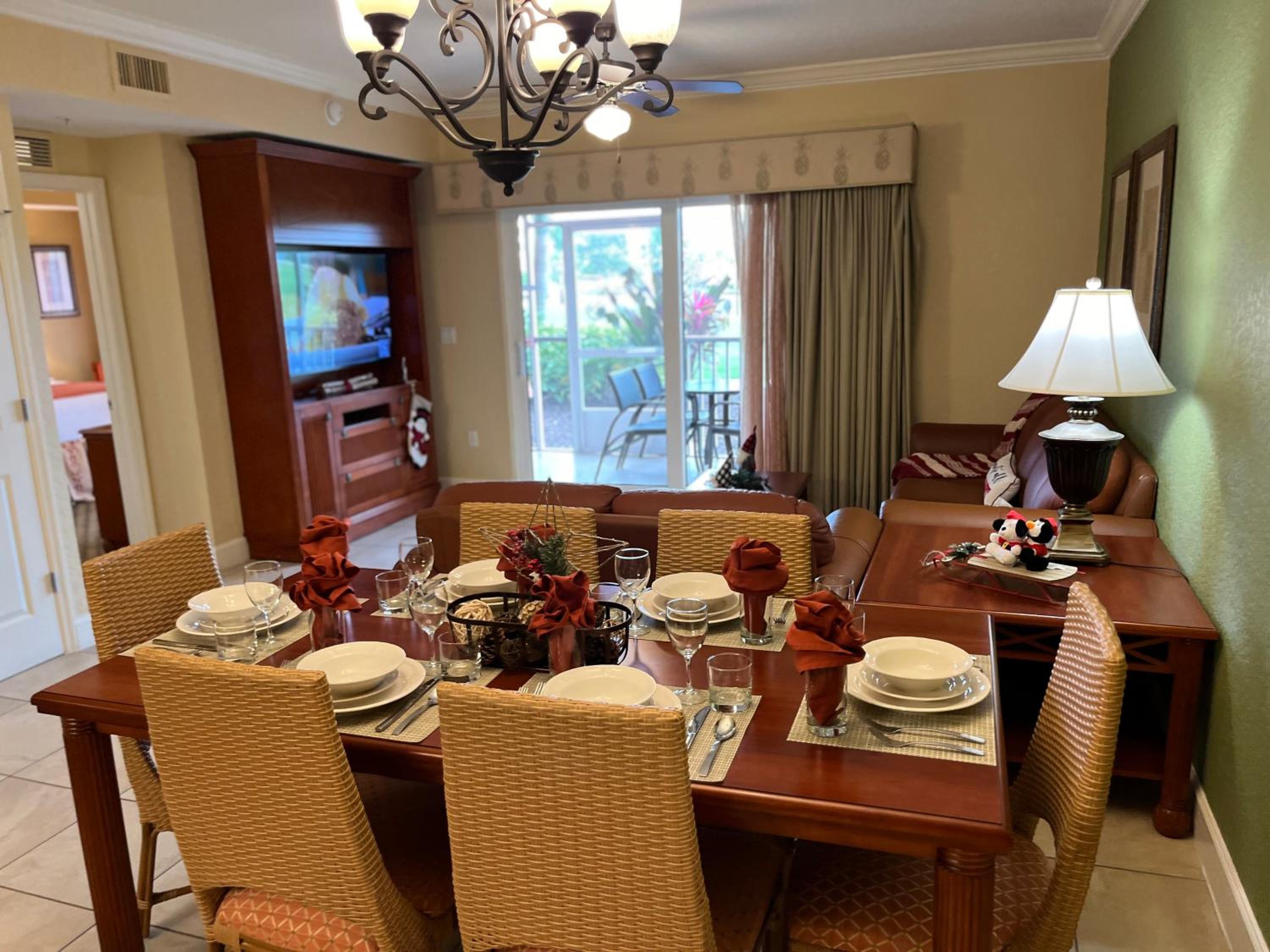 dining