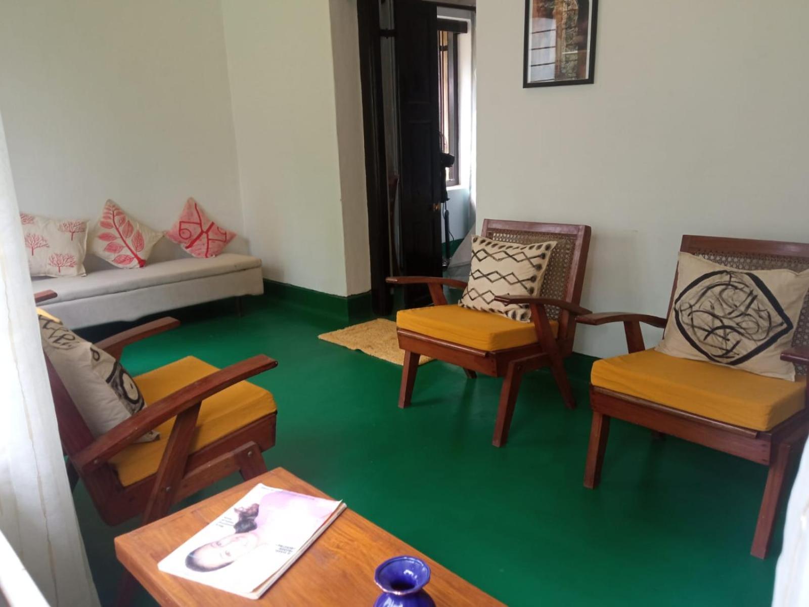 Kotuwegedera Dumbara Residency