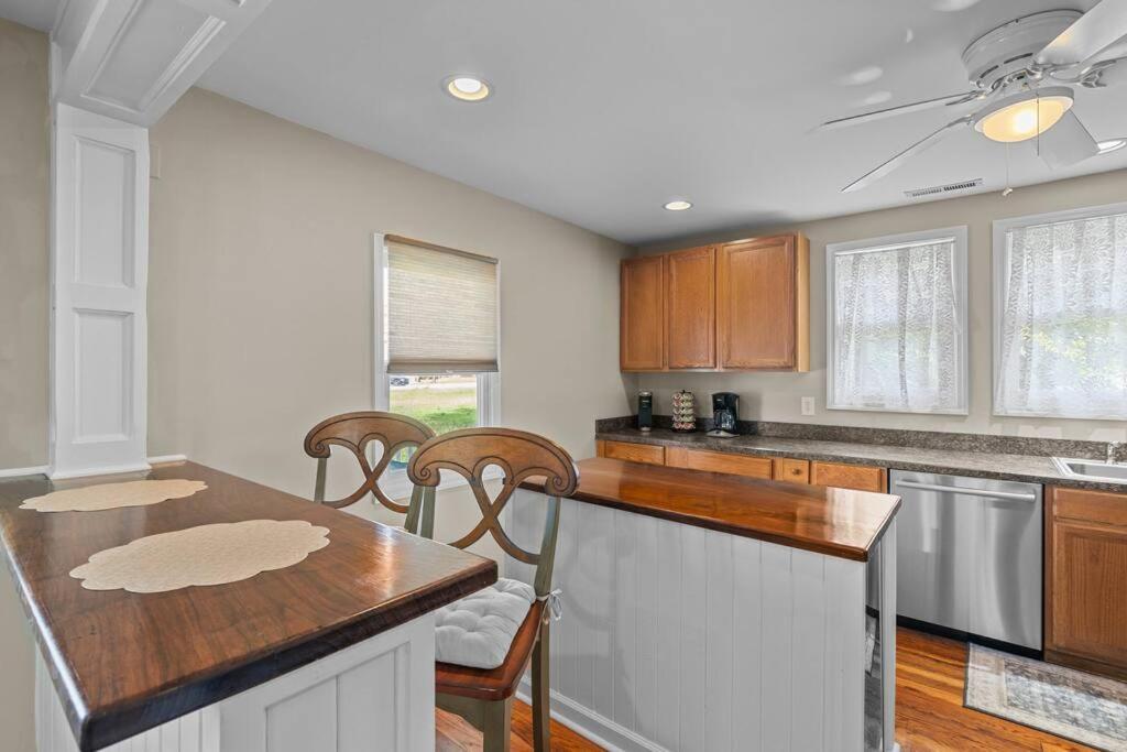 Sunshine Manor, photo 7