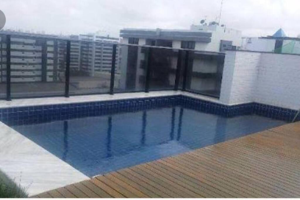 Ap em Maceió todo equipado bem próximo á praia de Ponta Verde