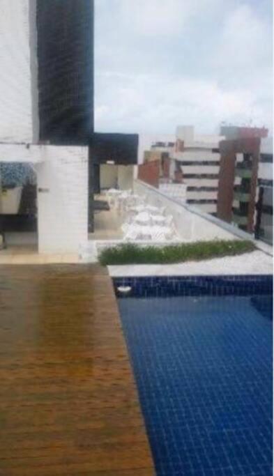 Ap em Maceió todo equipado bem próximo á praia de Ponta Verde