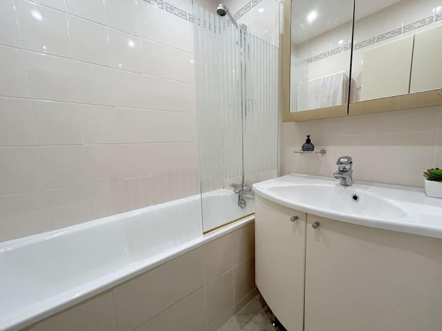 Appartement met 2 slaapkamers-VAYA G002