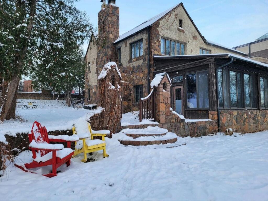 The Brower House on The Mississippi River view 5