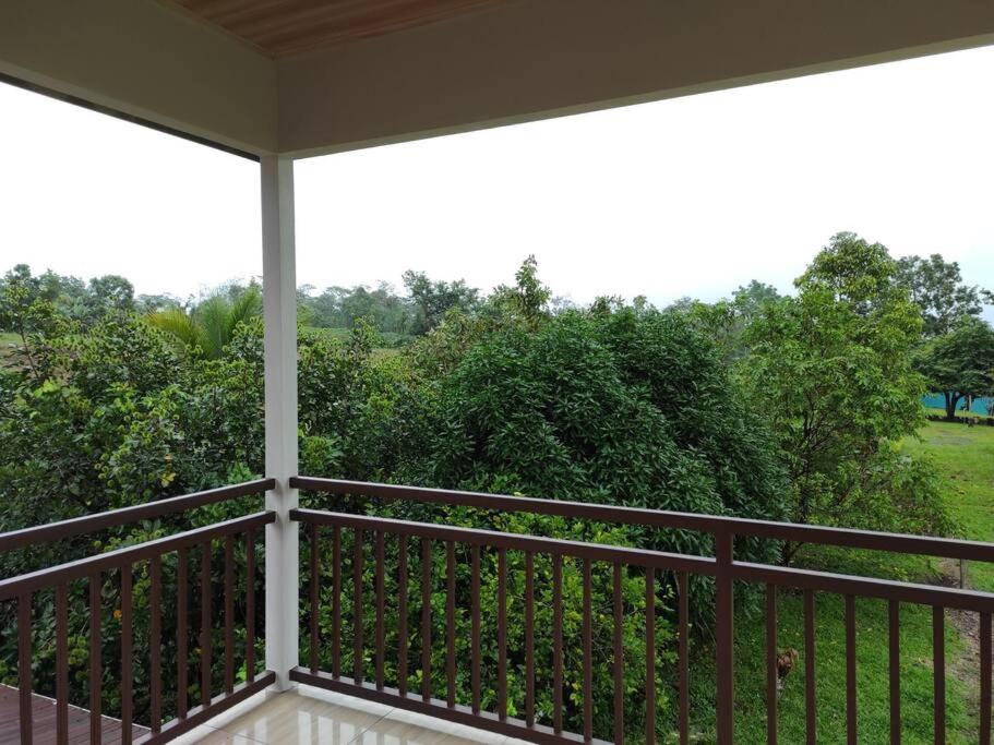 Mandy Loft -40MB wifi -8 miles from La Fortuna