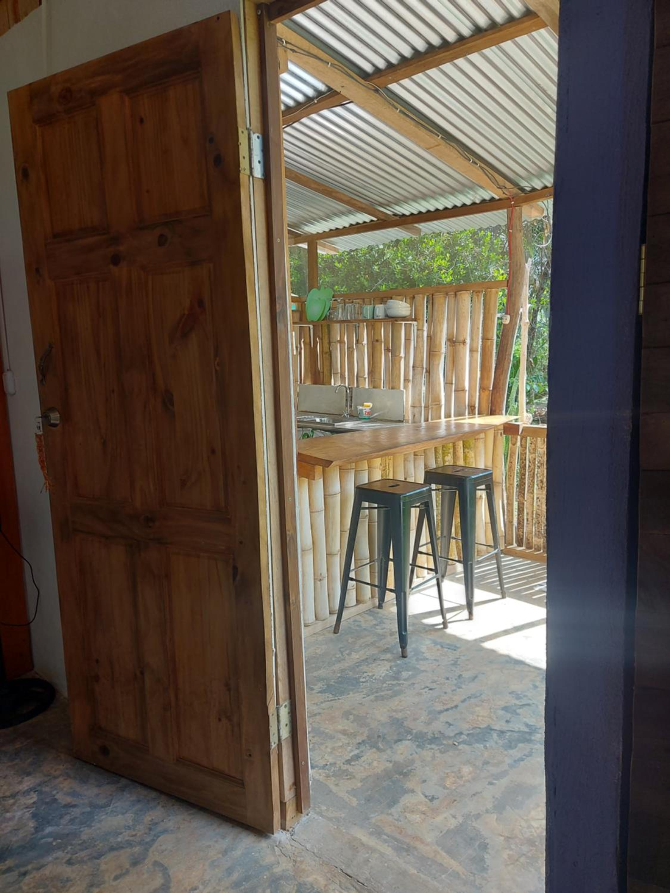 Anez Cabin'S