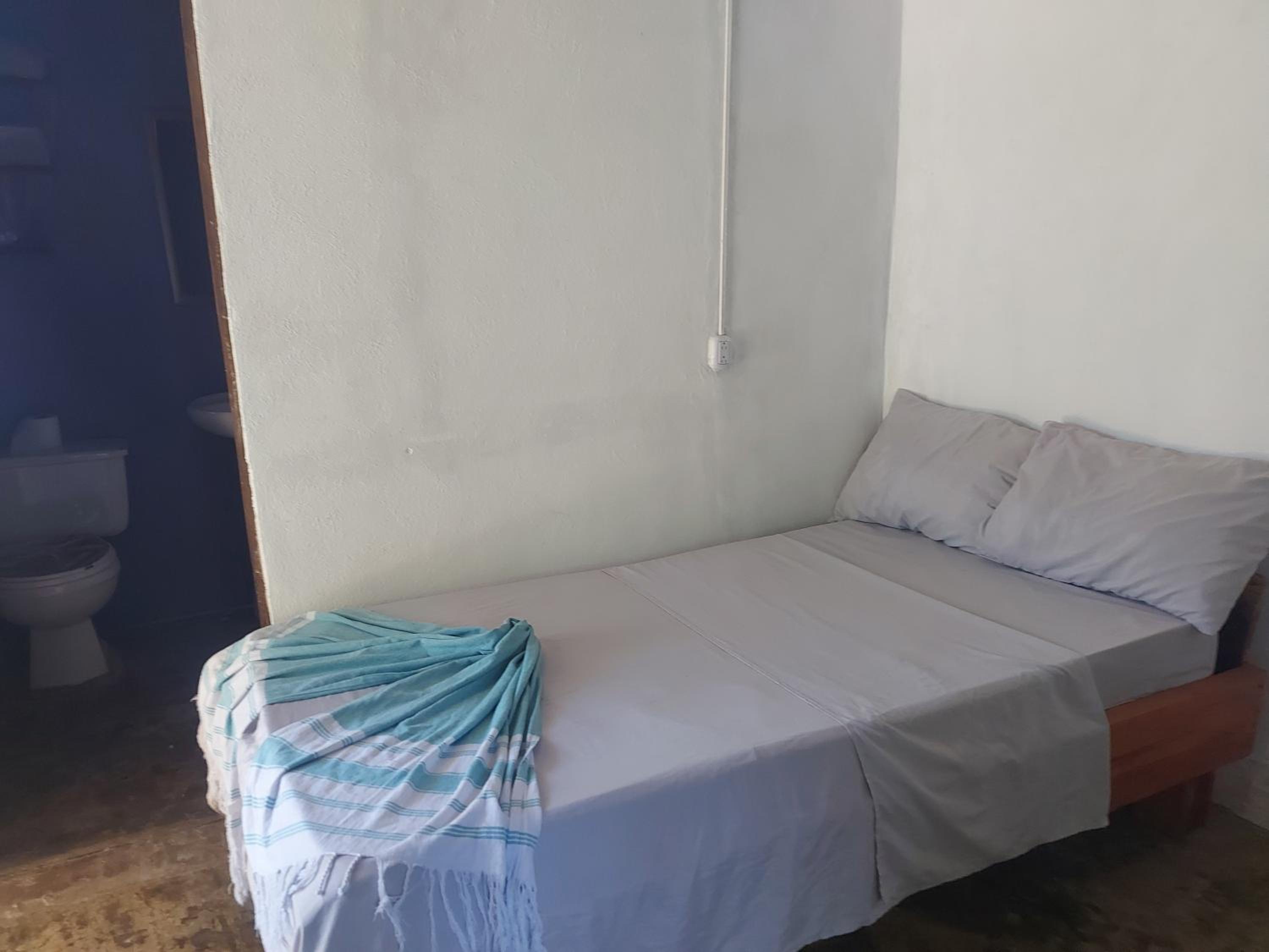 Anez Cabin'S