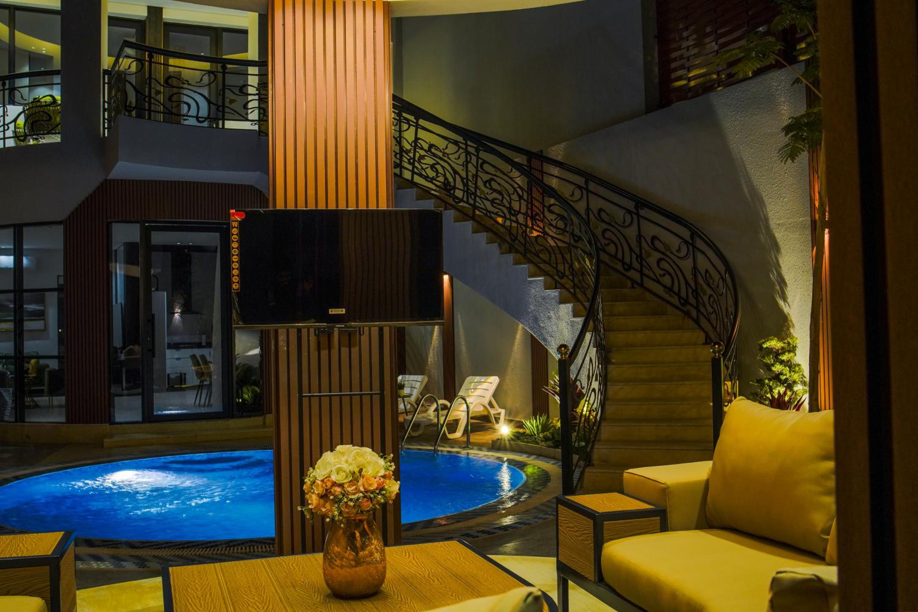 The land Resort