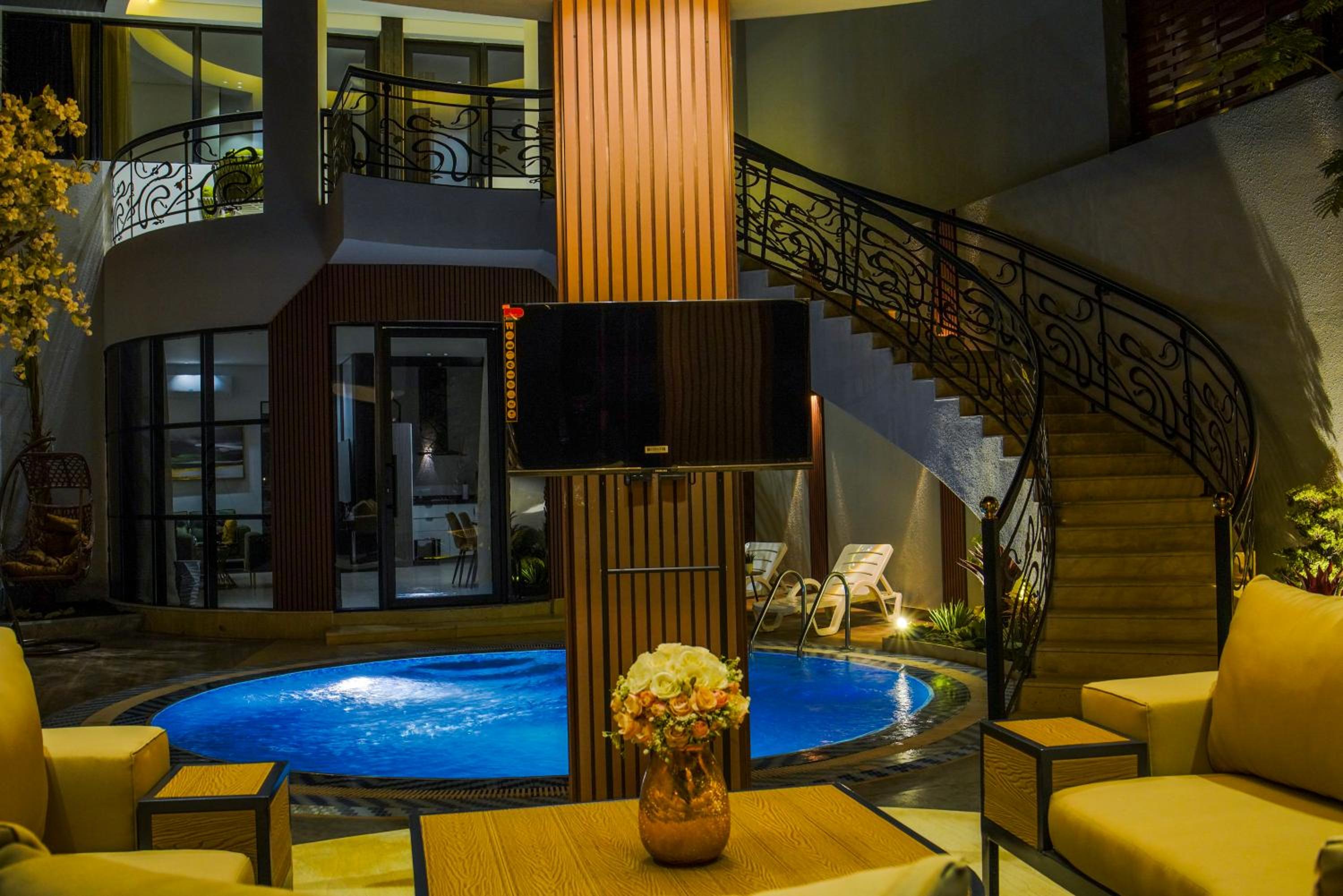The land Resort