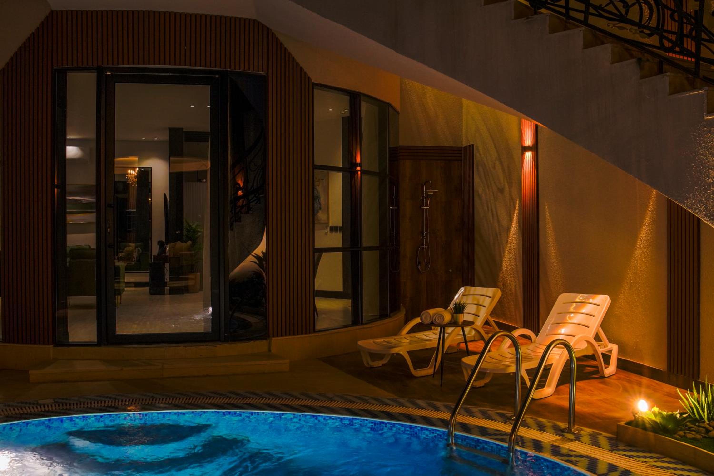 The land Resort