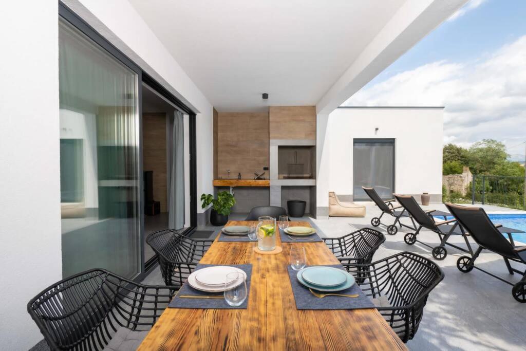 Traumhafte Villa Dubi bei Labin view 2