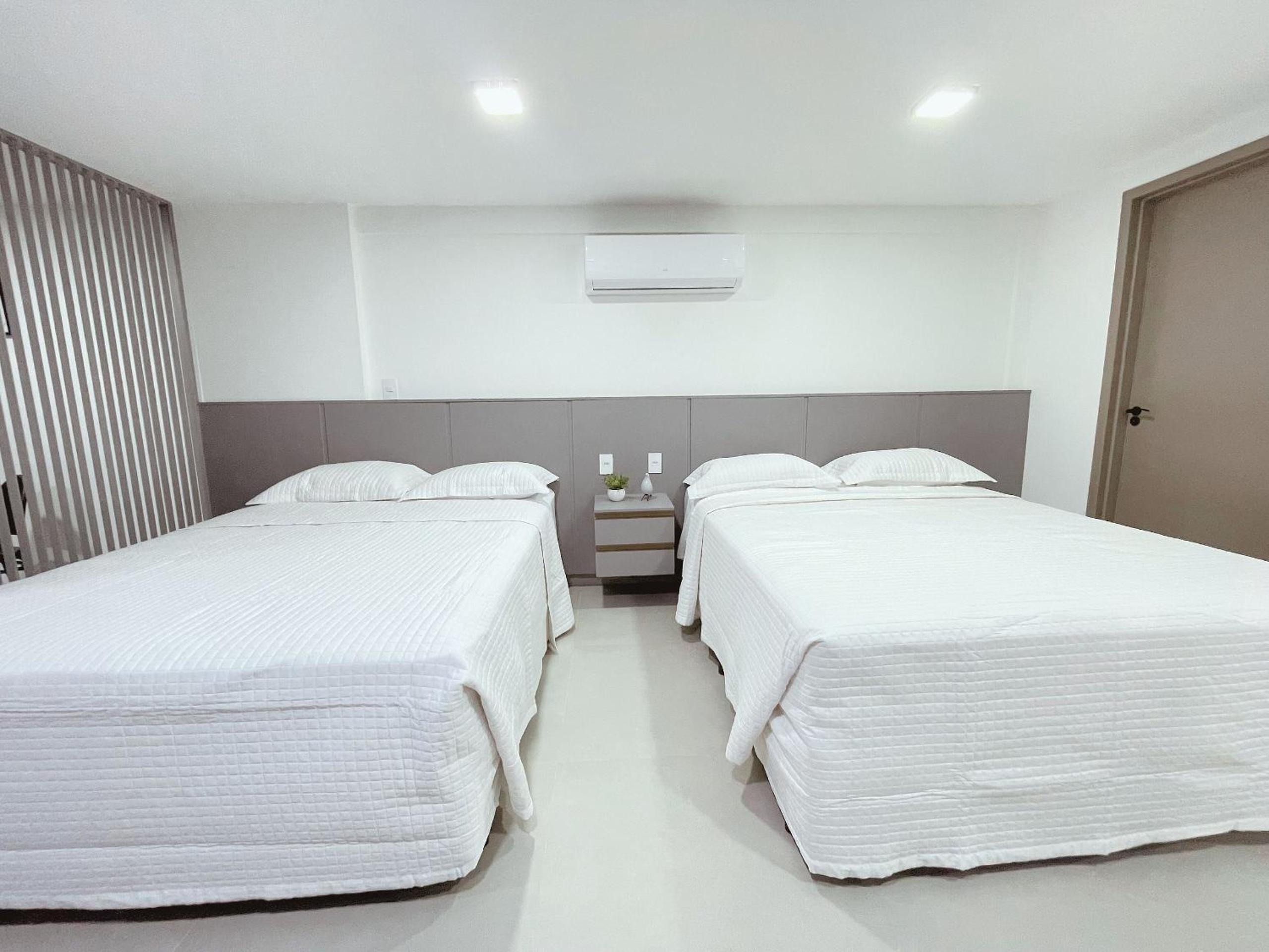 Flat FM20 Cabo Branco #L4 - By Almare