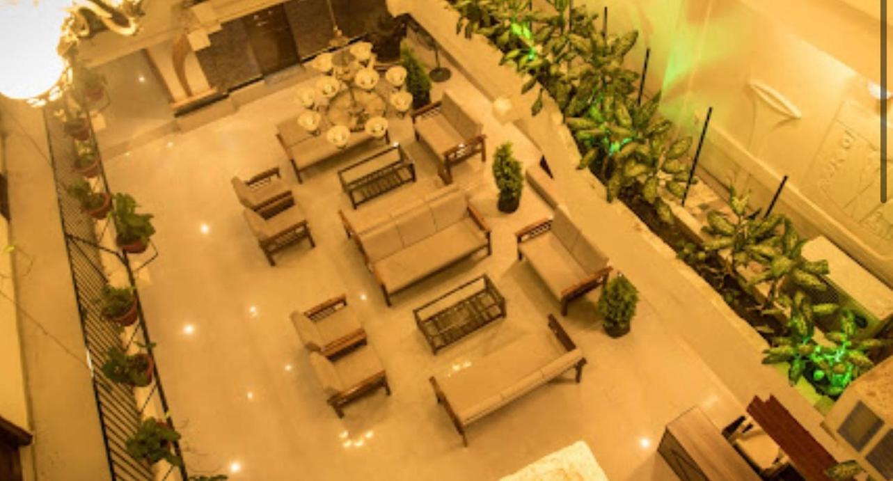lounge