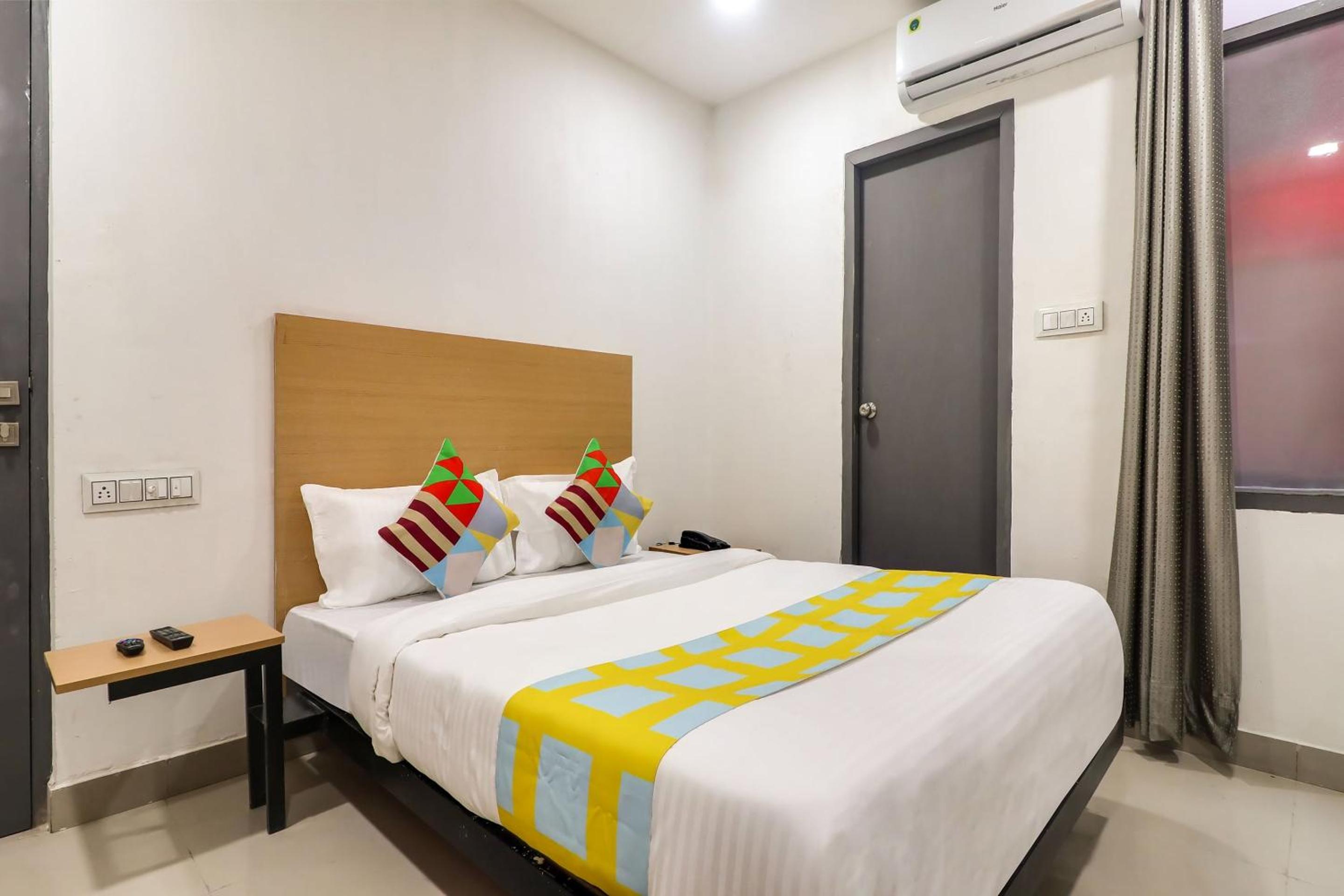 Hotel O Basera Homes Jankipuram