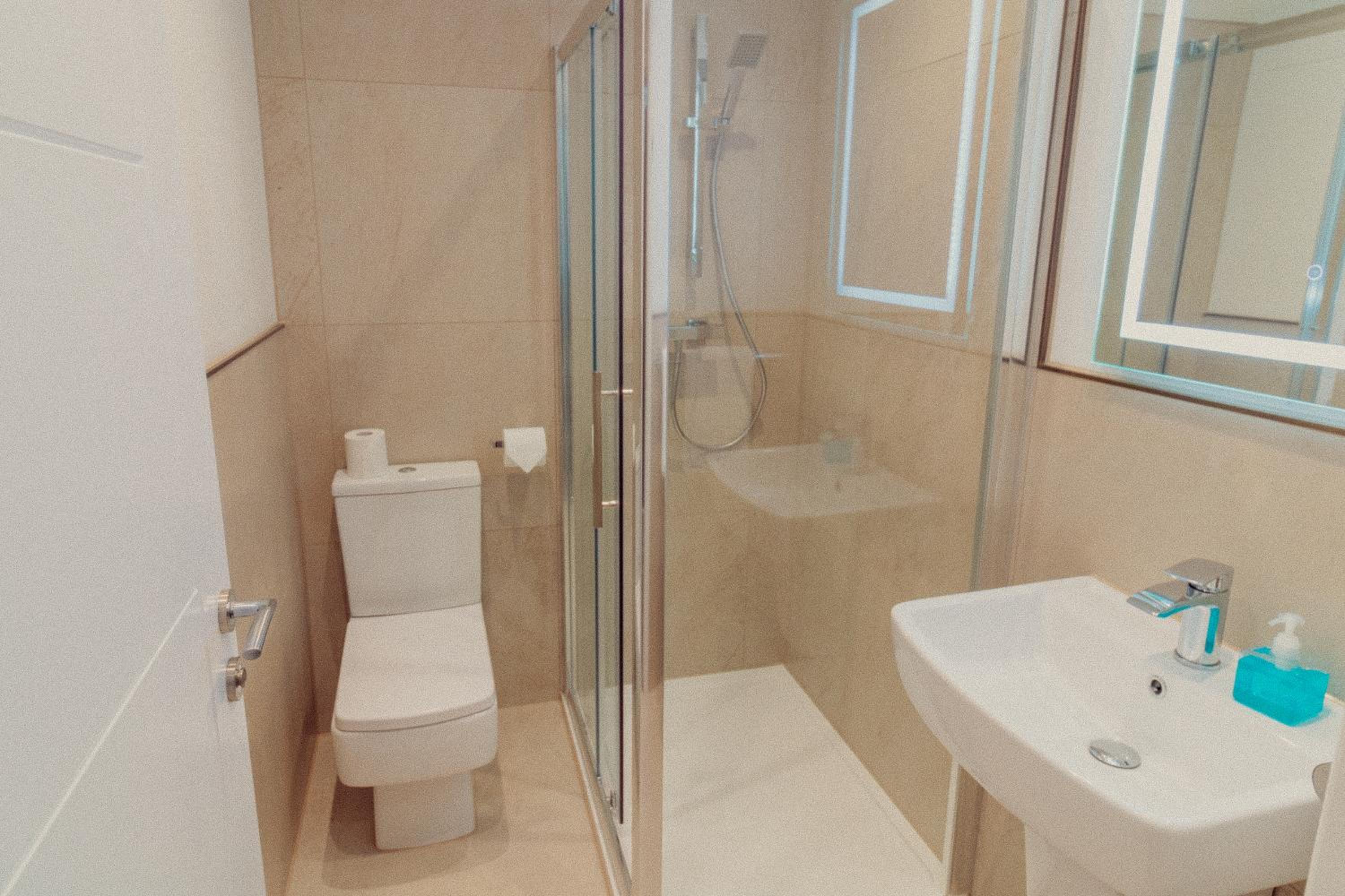 Mayfield Suites