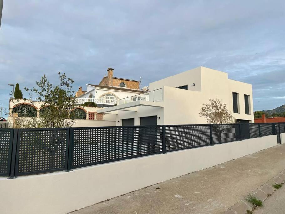 Casa moderna Roses con piscina y jardin Mas Bosca, AV-67 view 4