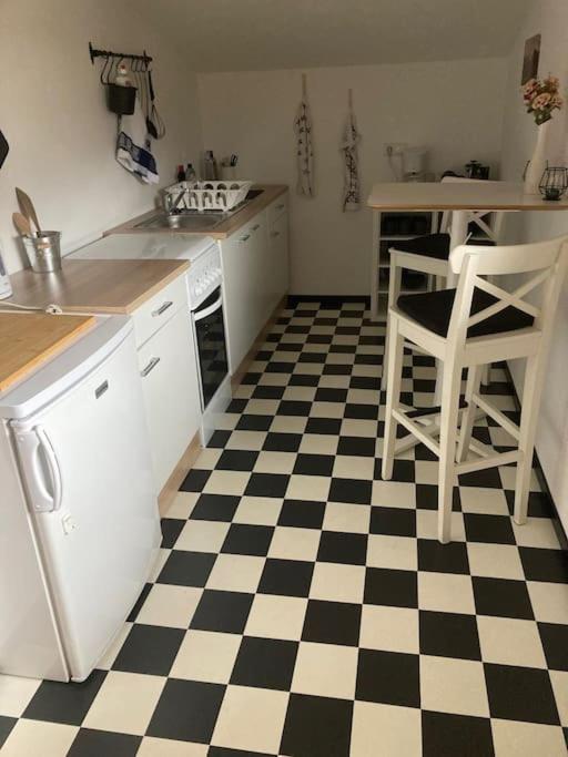 Große schöne Mansardenwohnung mit 2 Balkonen