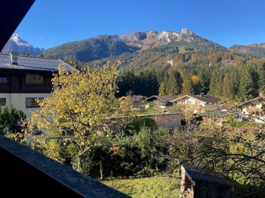 Große schöne Mansardenwohnung mit 2 Balkonen