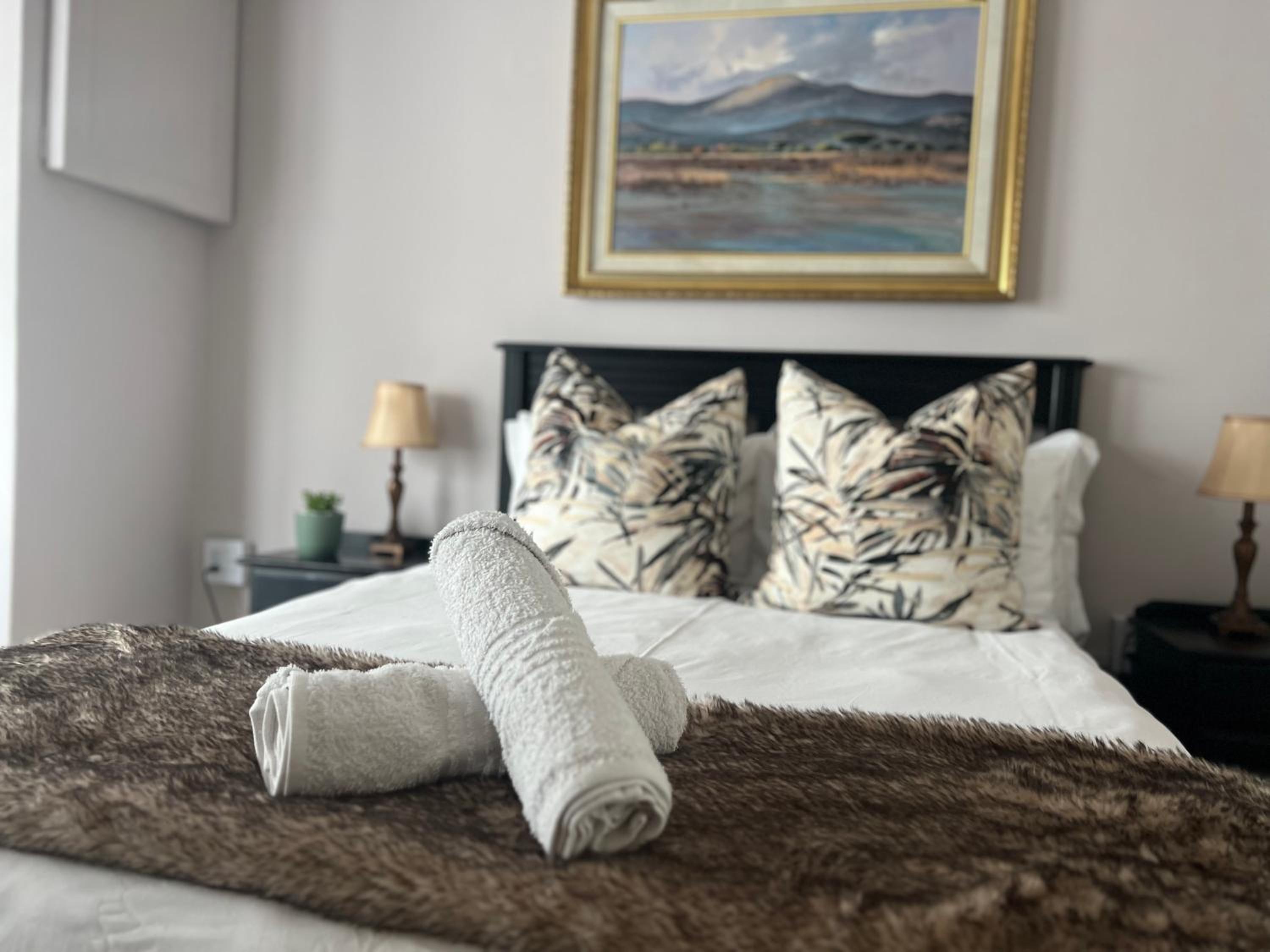 Silken Trap Guest House NO LOADSHEDDING